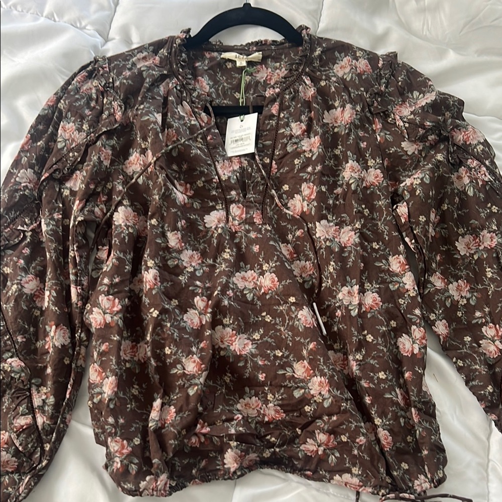AE 77 Long sleeve Top